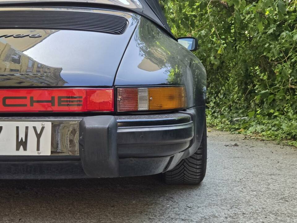 Afbeelding 30/34 van Porsche 911 Carrera 3.2 (1984)