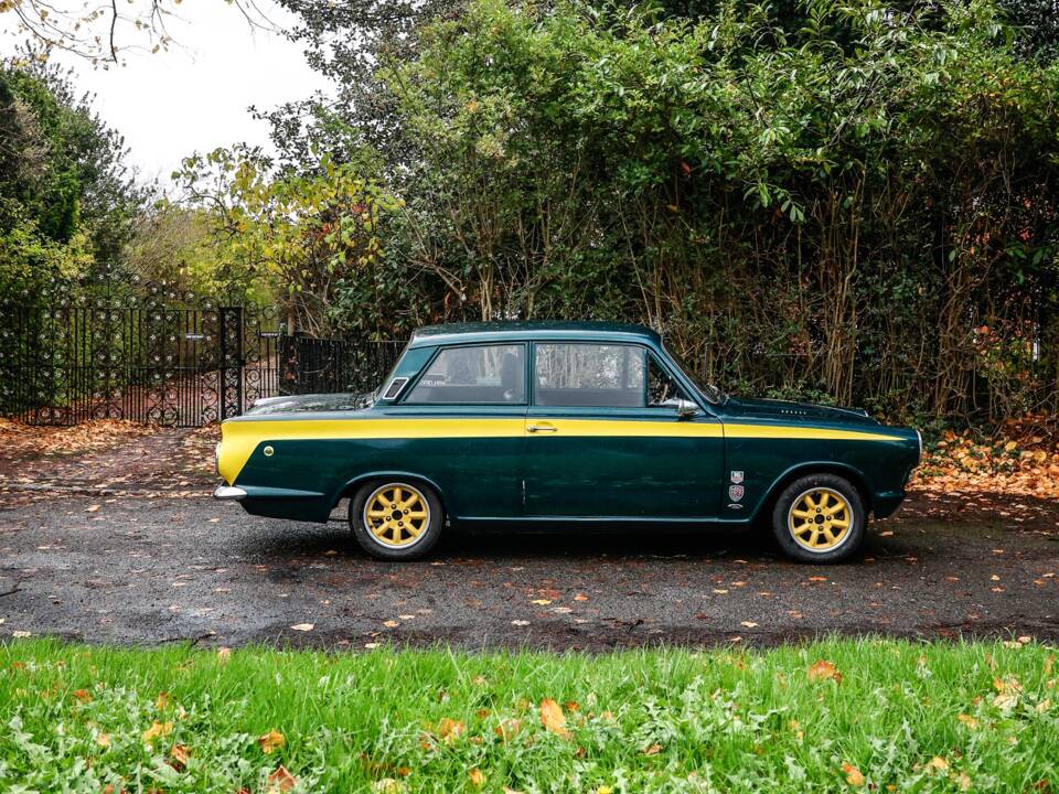 Afbeelding 13/40 van Ford Cortina 1200 (1965)