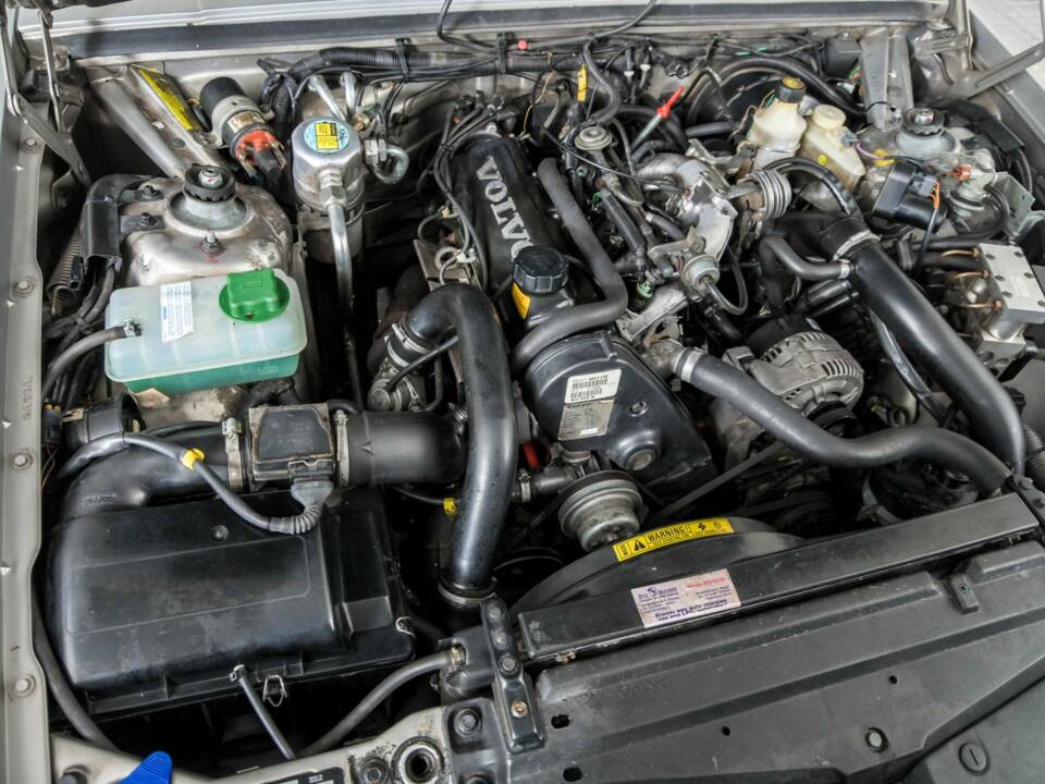 Bild 41/50 von Volvo 940 2.3i (1996)