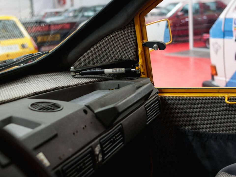 Afbeelding 30/54 van Land Rover Range Rover Classic 3.9 (1990)