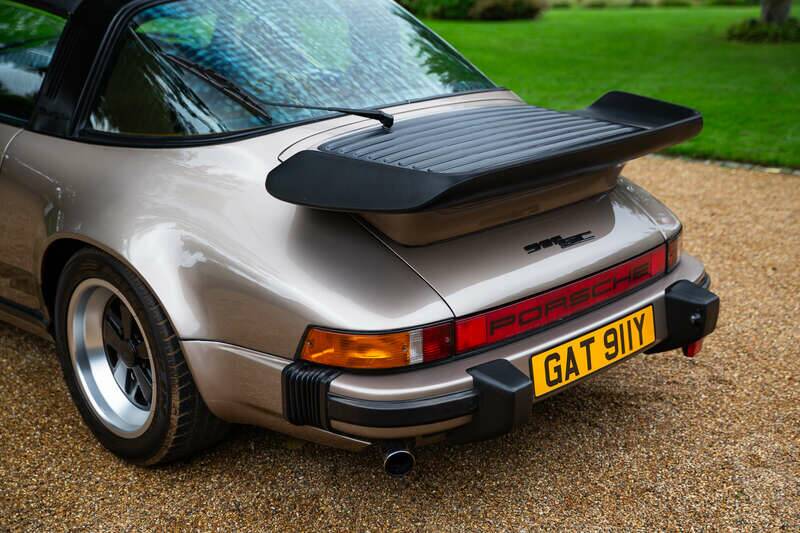 Image 8/50 of Porsche 911 SC 3.0 (1982)