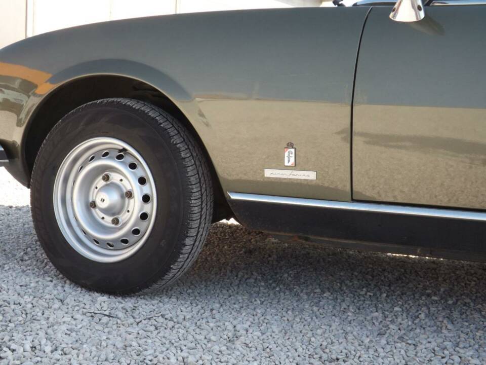 Bild 9/49 von Peugeot 504 Coupé (1981)