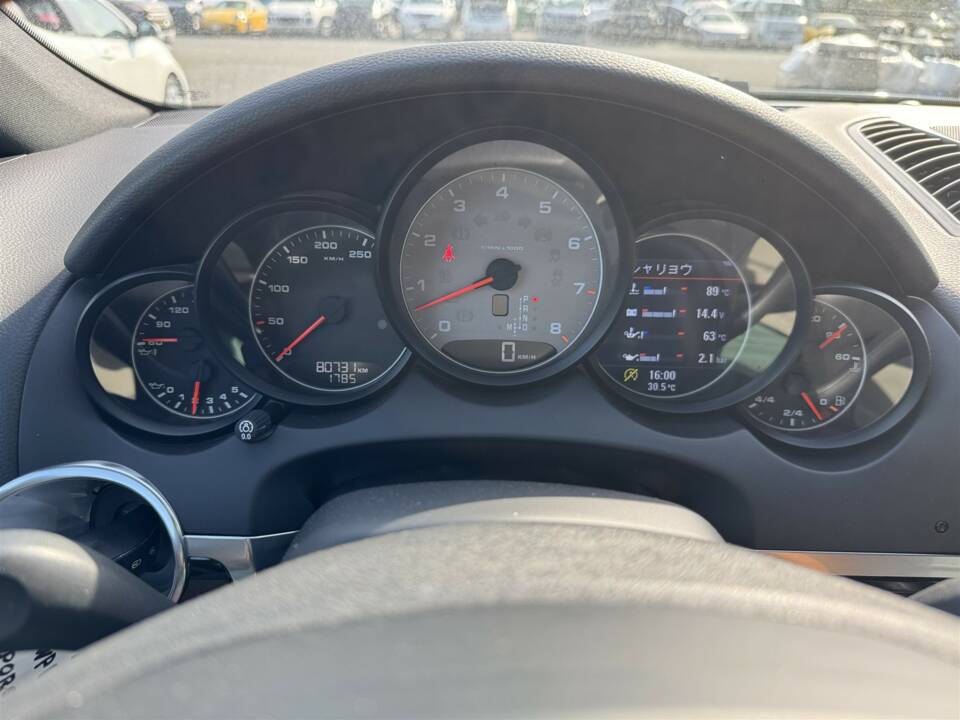 Bild 14/61 von Porsche Cayenne S (2010)