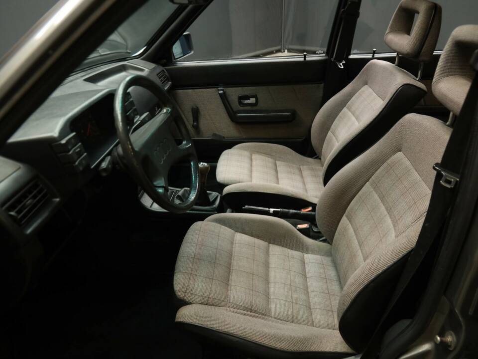Image 48/50 of Audi 80 GTE quattro (1985)