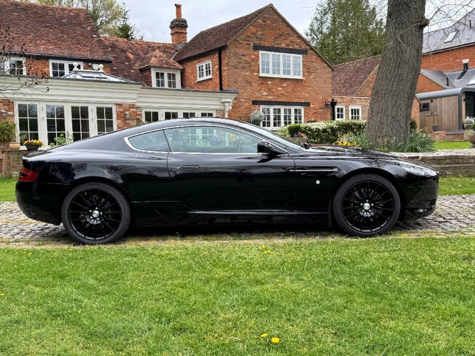 Afbeelding 12/30 van Aston Martin DB 9 (2007)