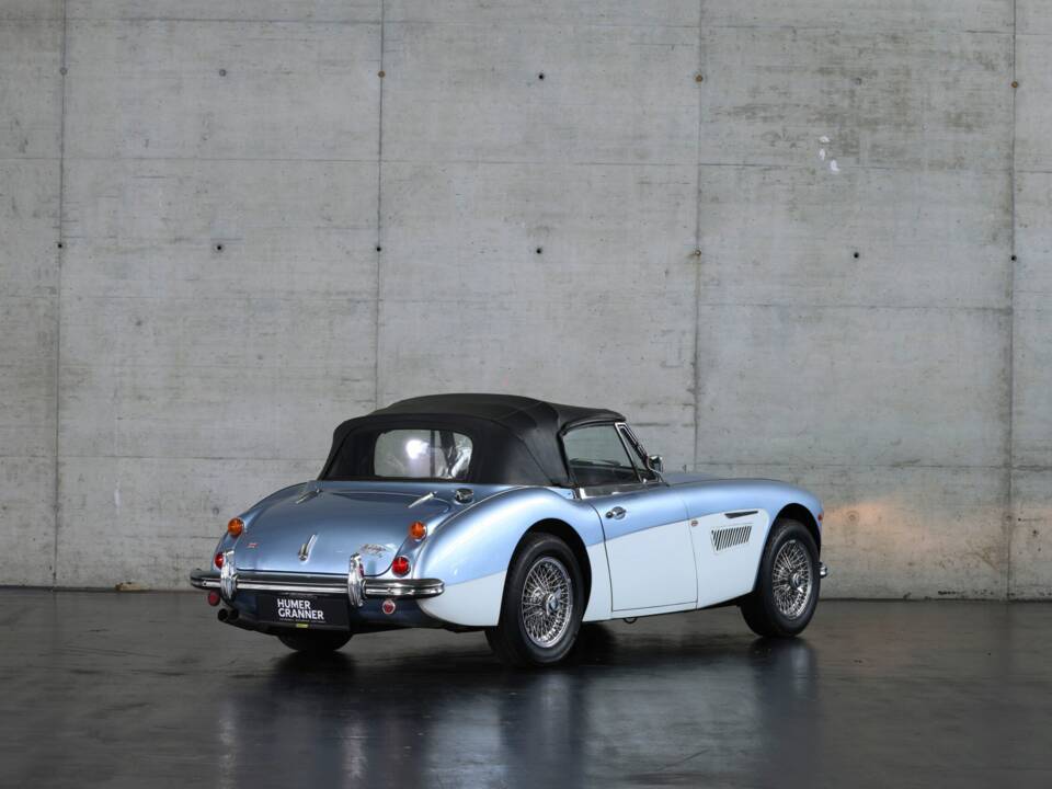 Afbeelding 4/34 van Austin-Healey 3000 Mk III (BJ8) (1965)