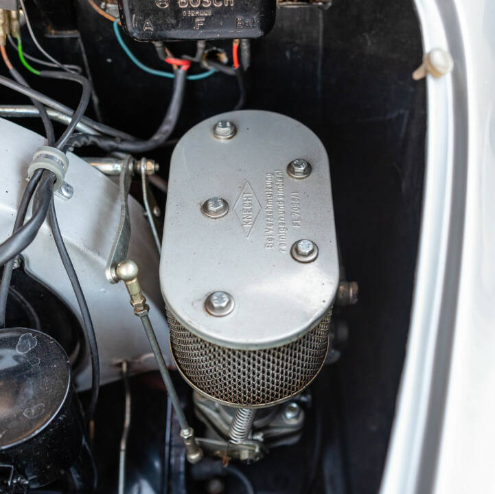 Afbeelding 43/50 van Porsche 356 B 1600 Roadster (1962)