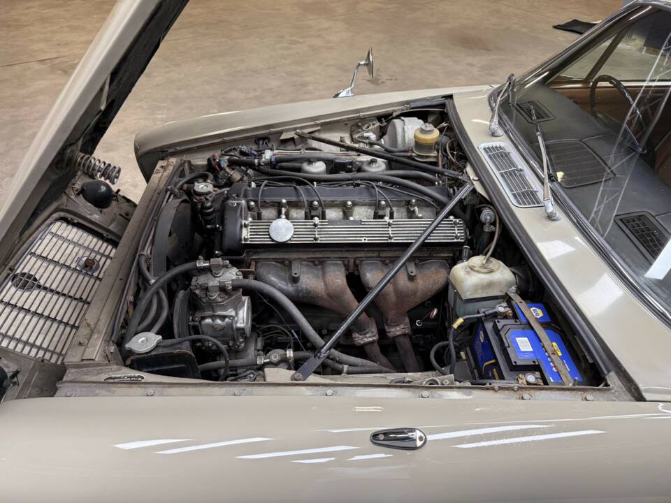Bild 12/50 von Jaguar XJ 6 4.2 (1972)