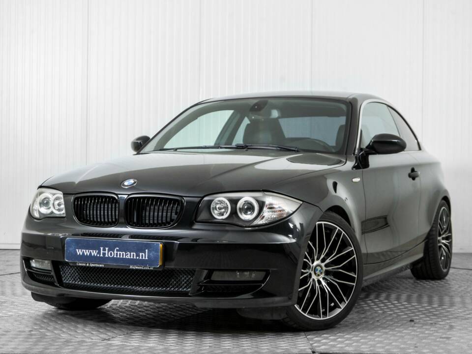 Image 3/50 of BMW 125i (2008)