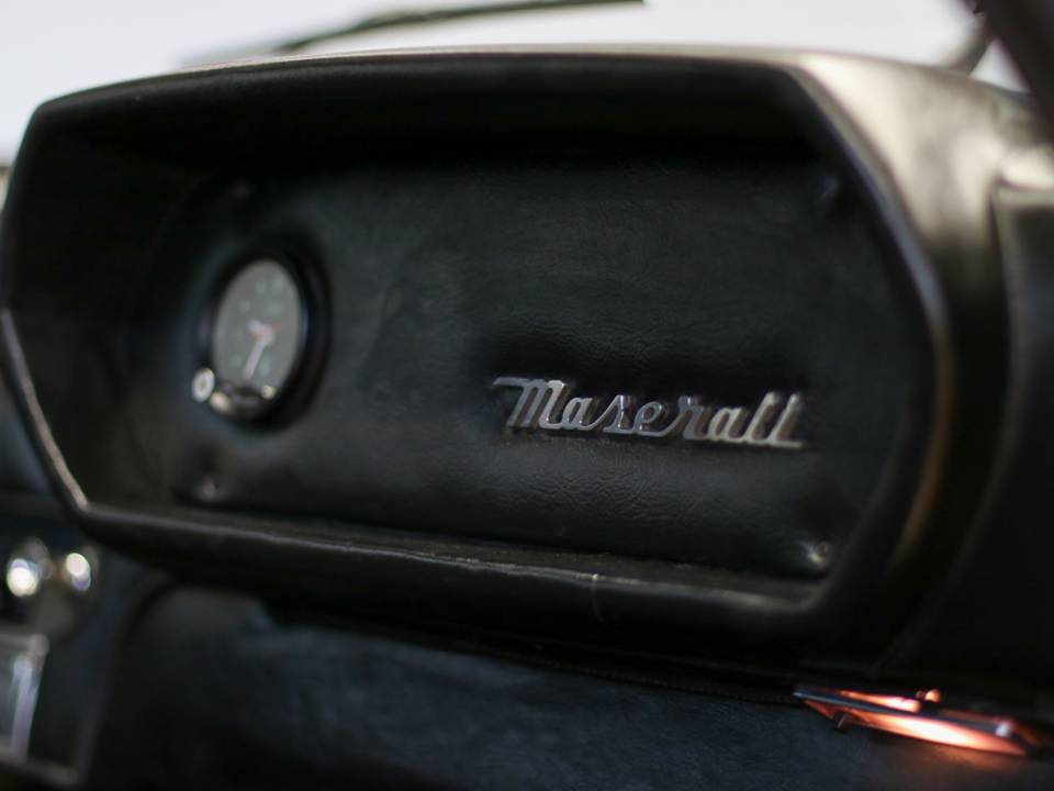 Bild 22/22 von Maserati Indy 4200 (1970)