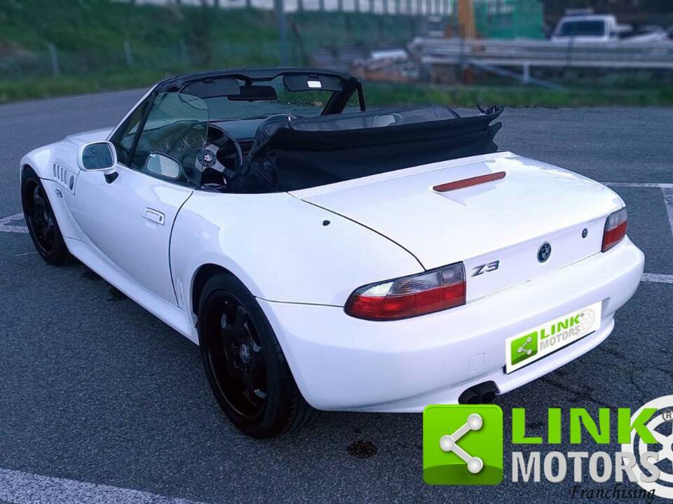 Bild 5/10 von BMW Z3 2.8 (1997)