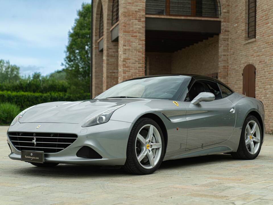 Bild 2/50 von Ferrari California T (2014)