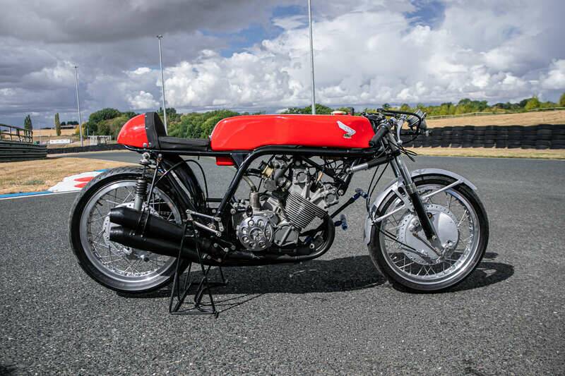 Bild 6/50 von Honda RC 173 (1966)