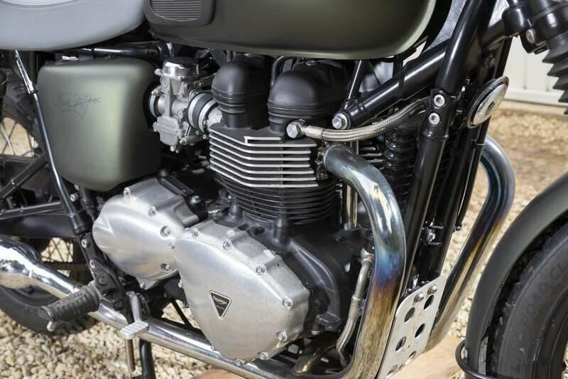 Image 31/38 of Triumph Bonneville T100 McQueen (2012)