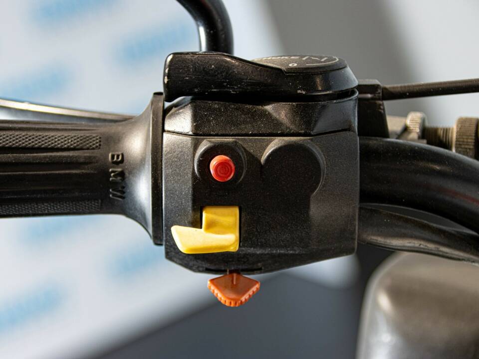 Image 42/50 of BMW R 80 GS (1983)