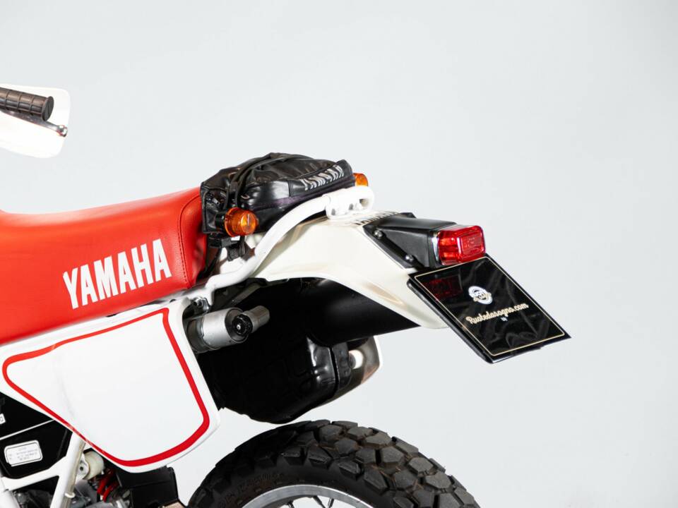 Image 15/50 de Yamaha DUMMY (1986)