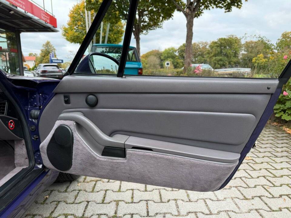 Bild 23/28 von Porsche 911 Carrera (1994)