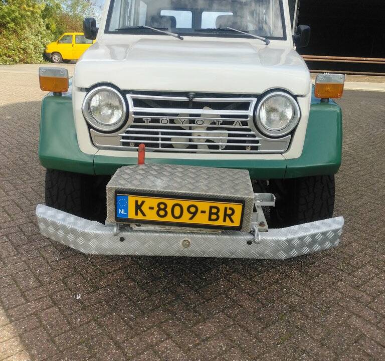 Image 3/8 of Toyota Land Cruiser FJ 55 (1980)