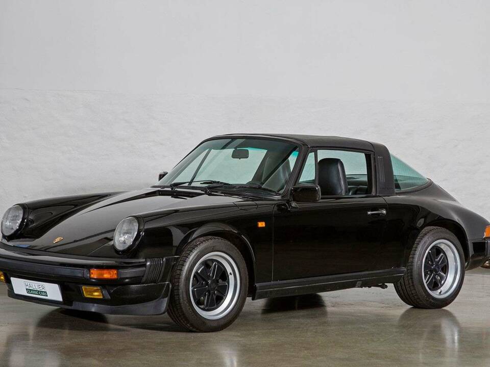 Bild 18/32 von Porsche 911 Carrera 3.2 (1986)
