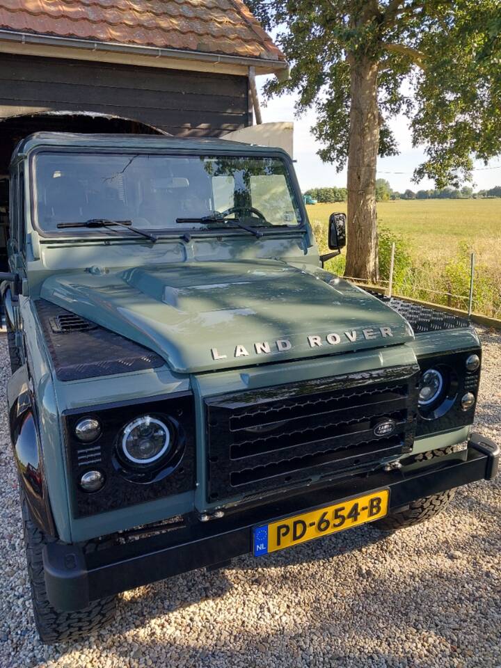 Obraz 9/56 pojazdu Land Rover Defender 110 (2007)