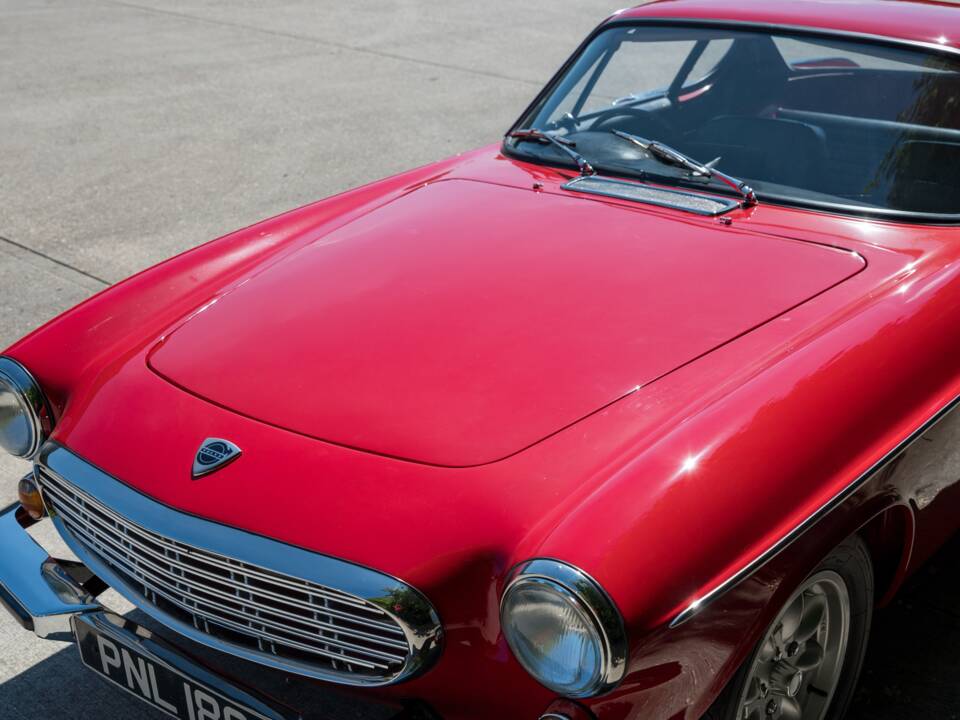 Image 6/50 of Volvo 1800 S (1968)