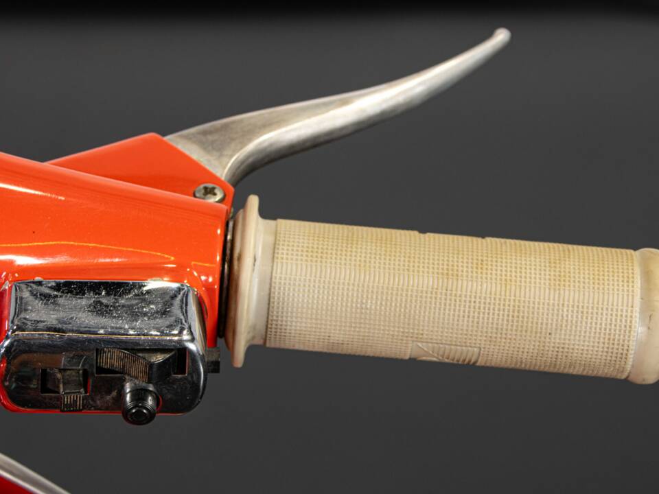 Immagine 44/49 di Piaggio Vespa 90 (1967)