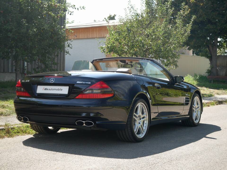 Bild 2/40 von Mercedes-Benz SL 65 AMG (2005)