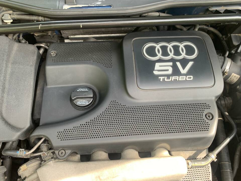 Image 47/72 of Audi TT 1.8 T (2000)