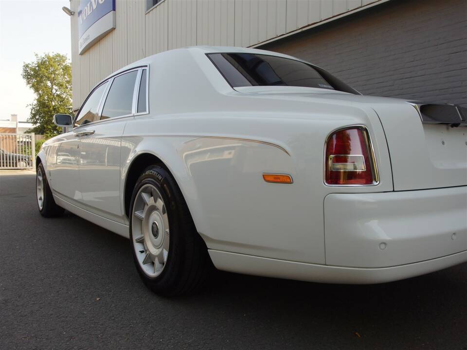 Bild 28/98 von Rolls-Royce Phantom VII (2006)