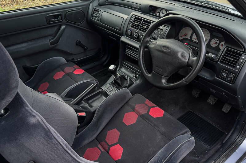 Imagen 2/46 de Ford Escort RS Cosworth (1995)