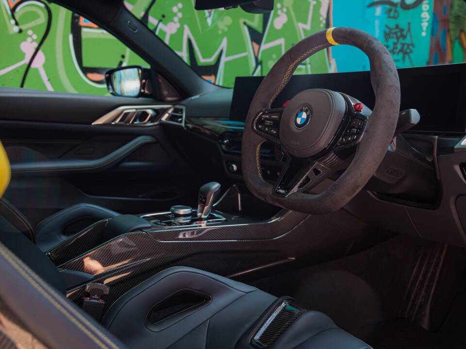 Image 13/46 of BMW M4 Competition xDrive (2025)