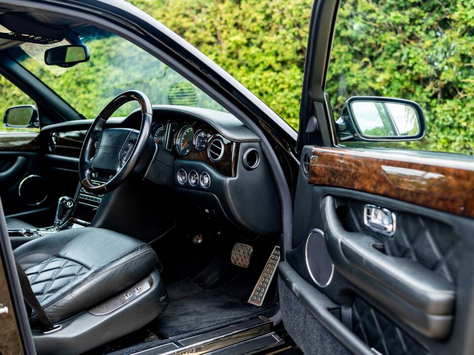 Afbeelding 4/50 van Bentley Arnage T (2005)