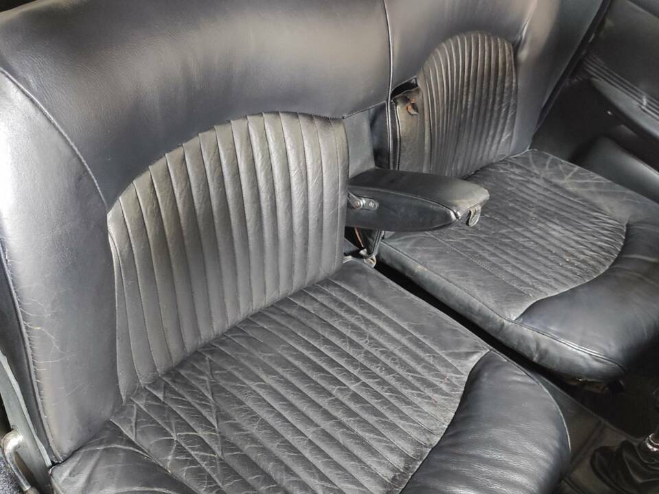 Image 15/15 of Jaguar 420 (1967)