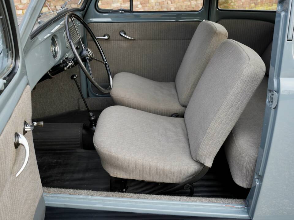 Image 36/50 de Volkswagen Käfer 1200 Standard "Ovali" (1955)