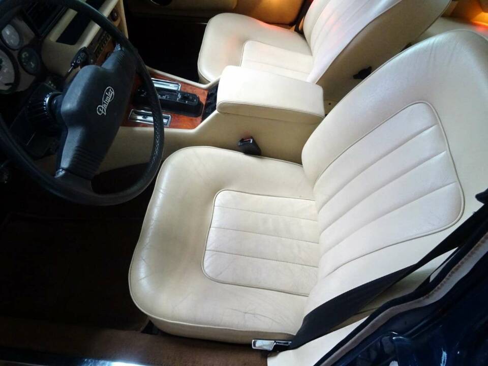 Bild 6/20 von Daimler Double Six (1988)