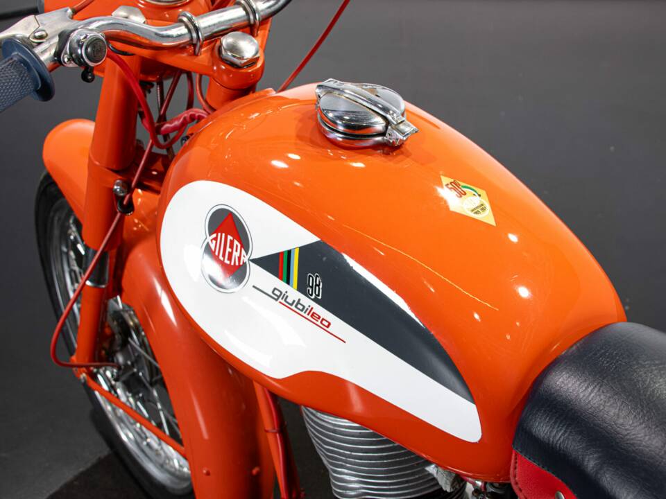 Afbeelding 50/50 van Gilera Giubileo 100 (1962)