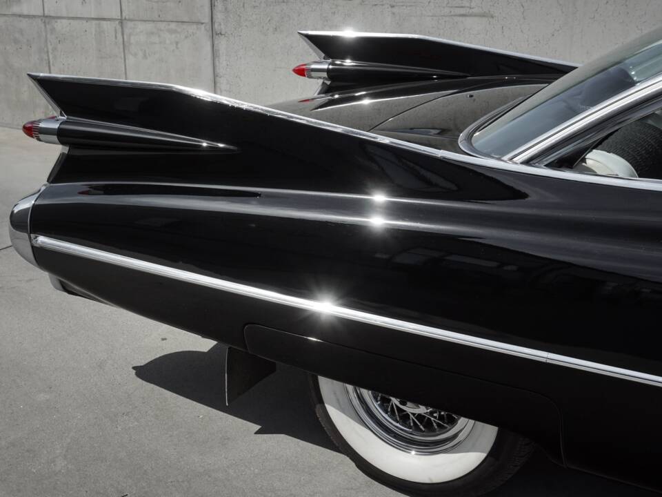 Bild 61/62 von Cadillac Coupe DeVille (1959)