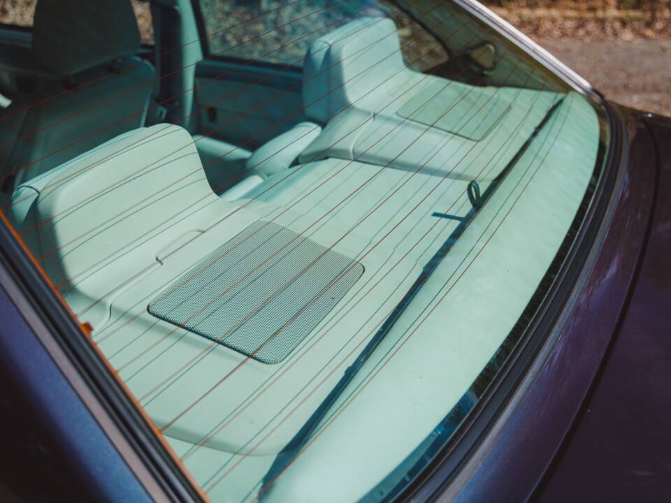 Image 28/34 of BMW 635 CSi (1989)