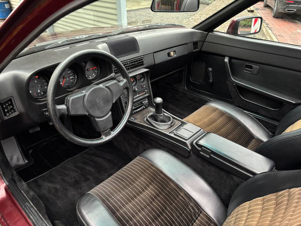 Image 5/27 de Porsche 924 (1984)
