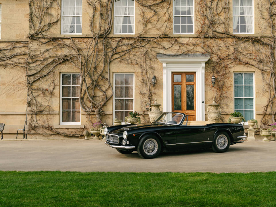 Bild 10/50 von Maserati 3500 GTI Spyder Vignale (1963)