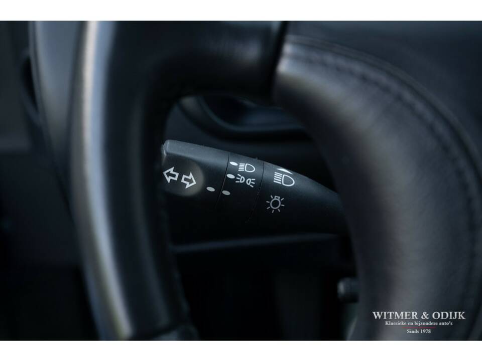 Immagine 16/39 di Aston Martin DB 7 (1999)