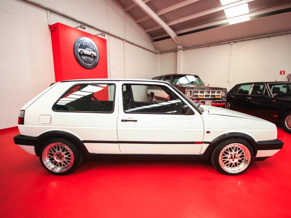 Bild 4/32 von Volkswagen Golf Mk II GTi G60 1.8 (1991)