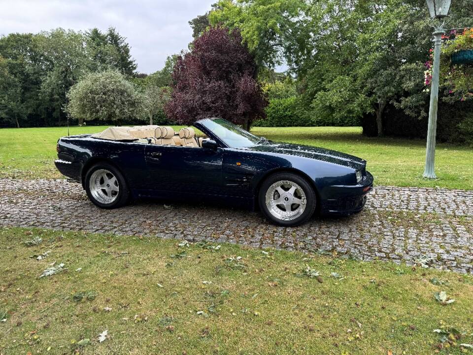 Bild 6/27 von Aston Martin V8 Volante (1997)