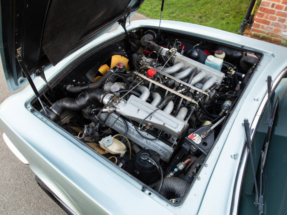 Image 80/91 of Aston Martin V8 EFi Volante (1987)