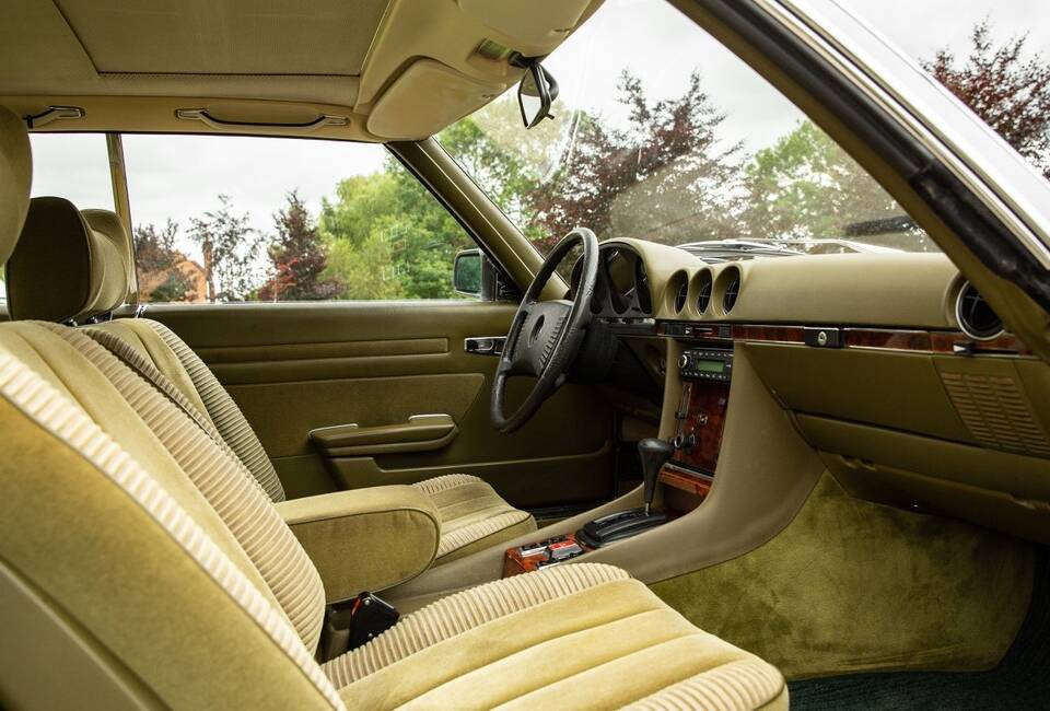 Bild 4/50 von Mercedes-Benz 450 SLC 5,0 (1979)