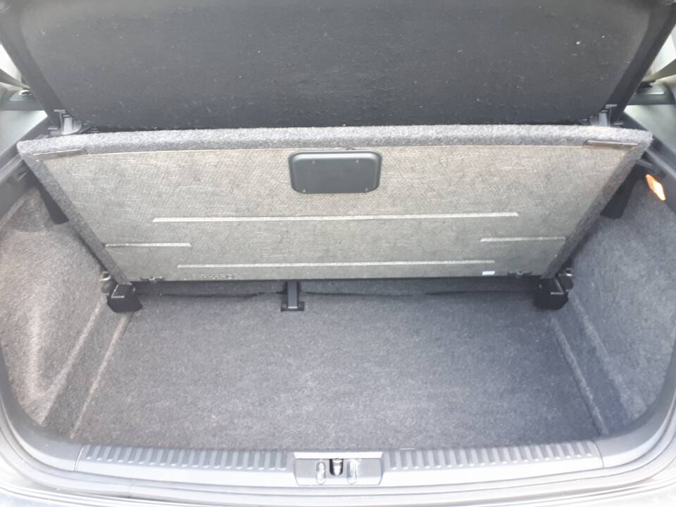 Immagine 12/12 di Volkswagen Polo IV 1.4 (2009)
