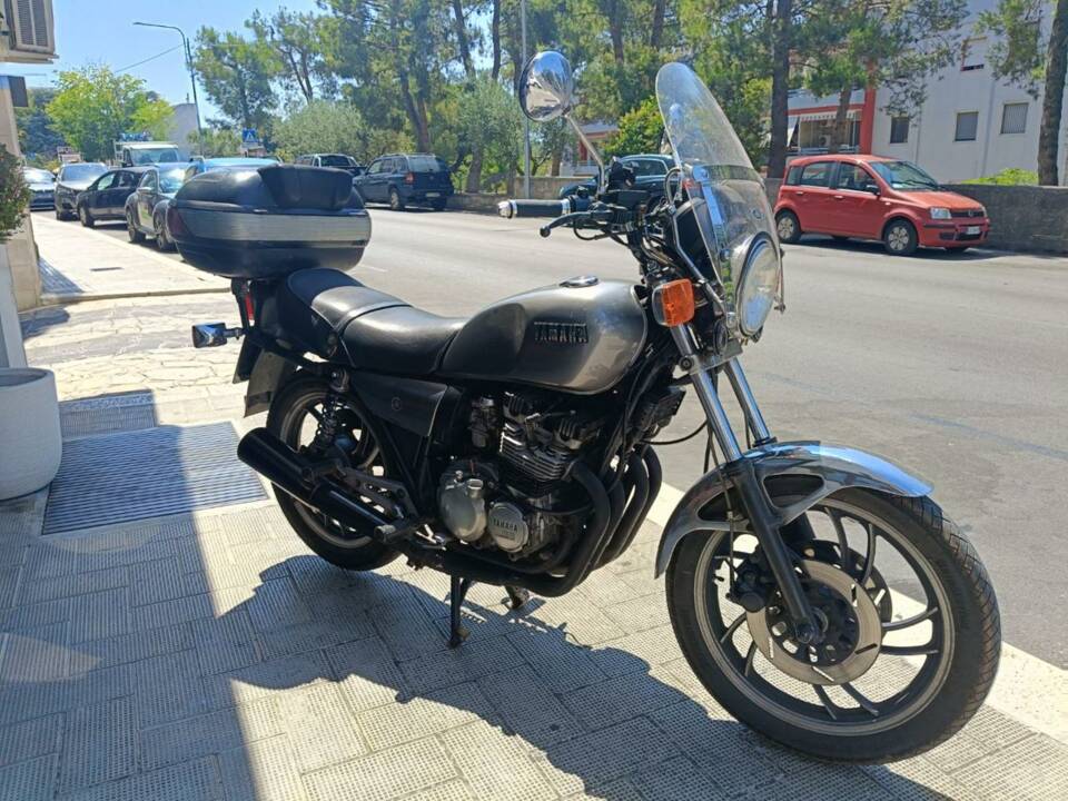 Image 29/37 of Yamaha XZ 550 (1985)