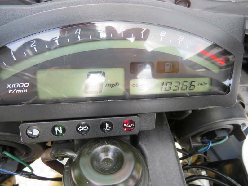 Bild 13/42 von Honda VTR 1000 SP2 (2002)