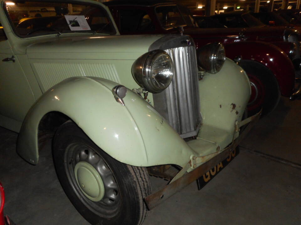 Image 17/34 of Sunbeam Talbot Ten (1938)