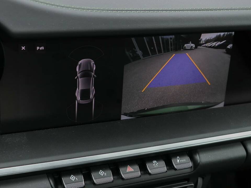 Bild 7/8 von Porsche 911 Turbo S (2021)